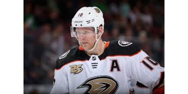 Perry slutter sig til Dallas Stars